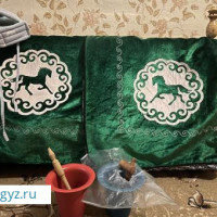 Бешик сатылат продаётся ребёнку 1.5 комплект всё есть отдам за 4000р.САМОВЫЗОВ