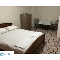 ОДНО КОМНАТАЛУУ  БЕЗ ХОЗЯИНА ТАЗАЛЫК 100% ПАРКОВКАЛАР КЕНЕН
